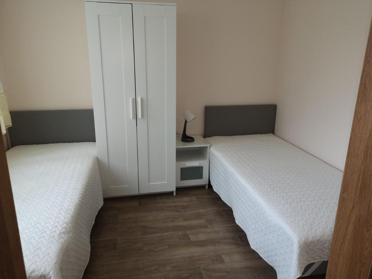 Kristinos Apartment 德拉肯恩凯 外观 照片