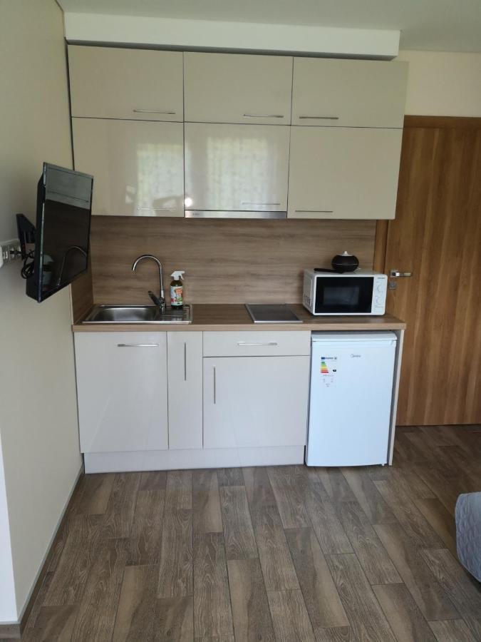 Kristinos Apartment 德拉肯恩凯 外观 照片